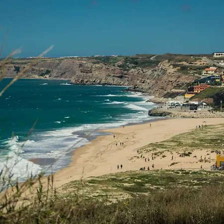 Apartment Da Areia Branca Near The Praia da Lourinha